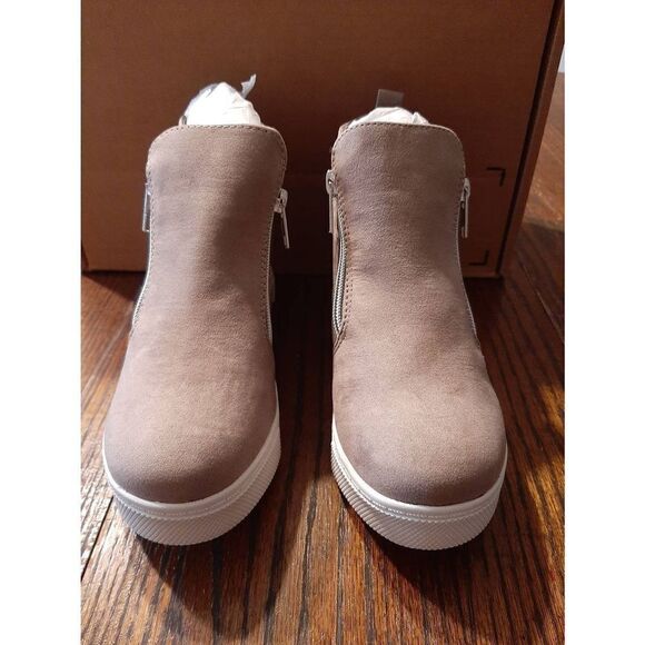 New Size 4 Tan Dual Zipper Ankle Boots Booties Casual Shoes - Picture 2 of 4